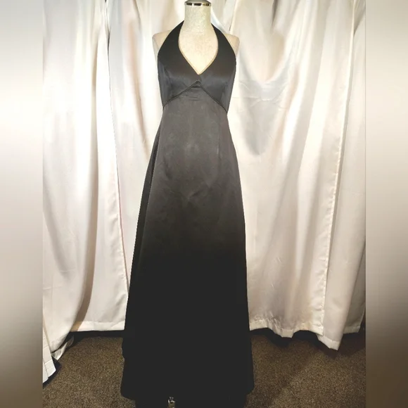 David's Bridal | Dresses | Davids Bridal Long Halter Formal Dressblack  Satin Silver Threadbead Pleats 6 | Poshmark